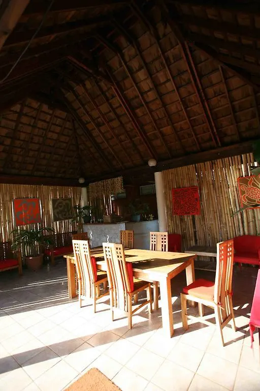 La Perruche Rouge Guest House Tamatoa
